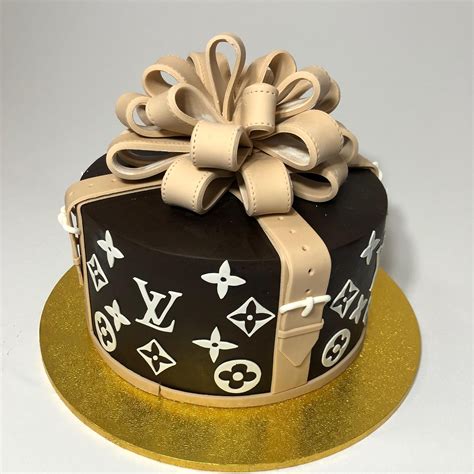 louis vuitton design cake